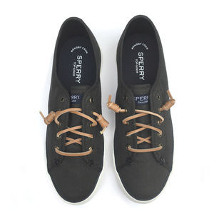 NWOT Sperry Pier View Memory Foam Sneakers